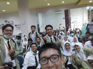 Selfie di Callista sebelum sesi foto lagi heheh